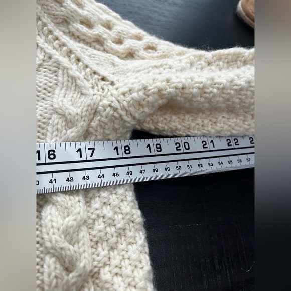 Hand Knit Wool Cable Knit Cardigan Sweater Medium Shawl Collar Cottagecore - Picture 9 of 13